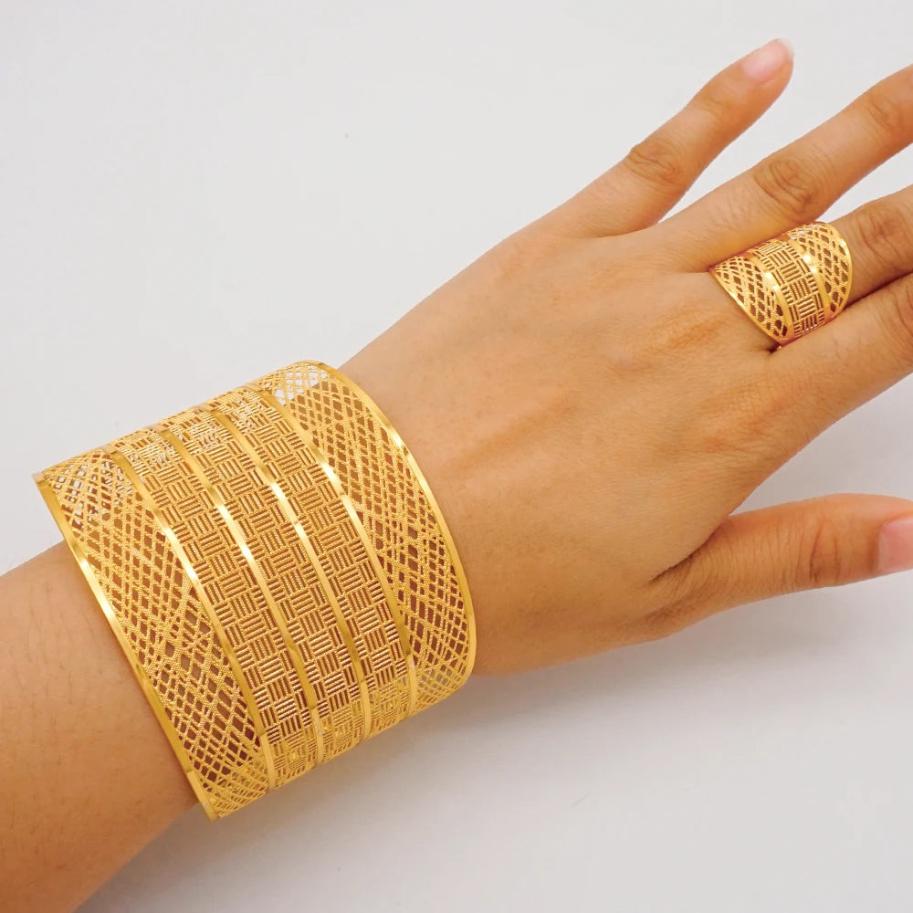 Bracciale color oro Dubai con anello per donna Bracciale con polsino a catena con ciondoli Bracciale indiano Arabo Francia Regali di gioielli da sposa