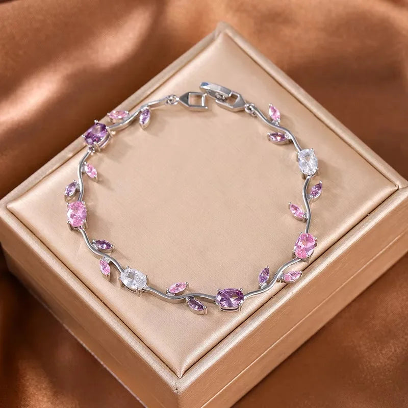 Bracciale con Catena di Zirconi Colorati a Motivo Floreale, Placcato Oro 18k, in Ottone, Bracciale Trendy per Donne