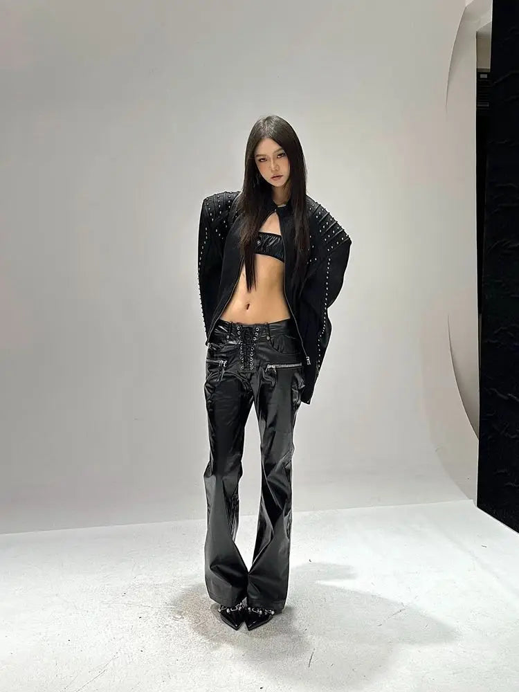 Giacca imbottita con spalle europee Spice Girls da donna Guochao Industria pesante Rivetto in metallo Colletto rialzato Abbigliamento da moto da uomo