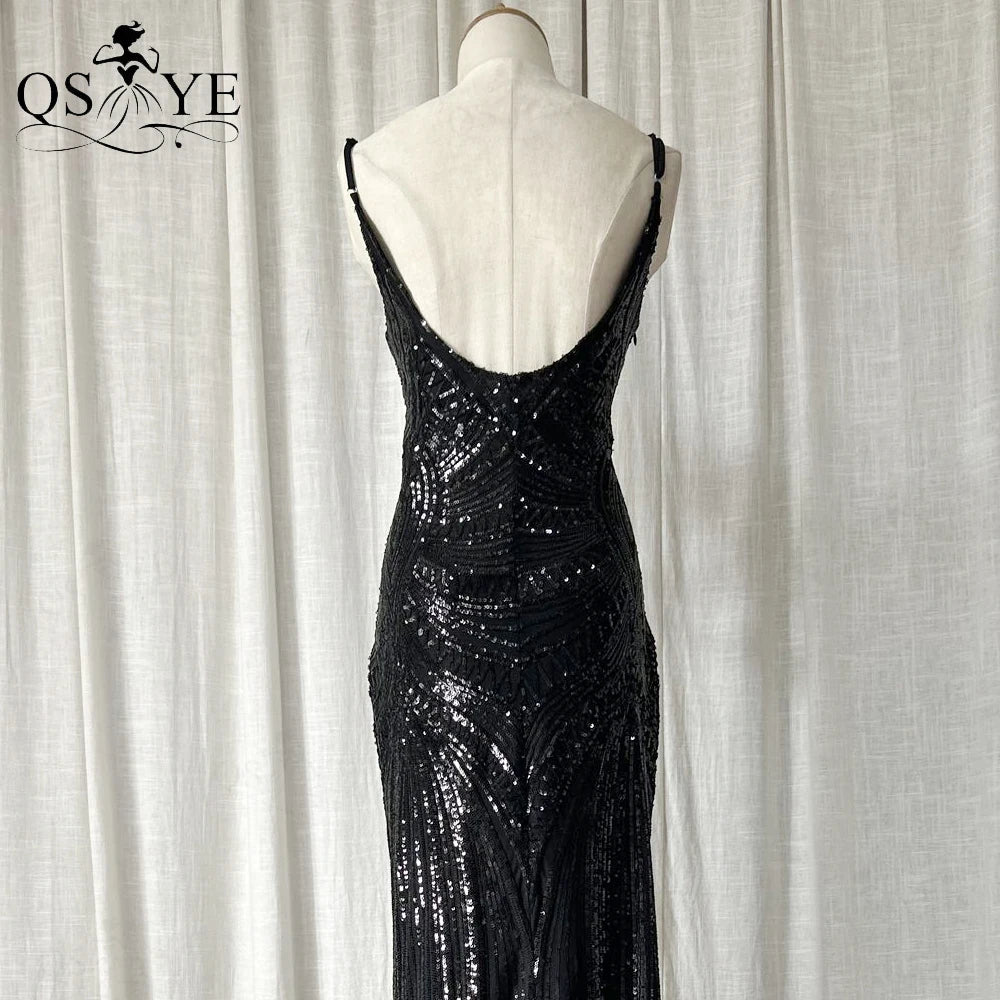 Abito da sera lungo nero semplice con paillettes, modello a sirena, spalline sottili, scollo a V, senza schienale, elegante per feste