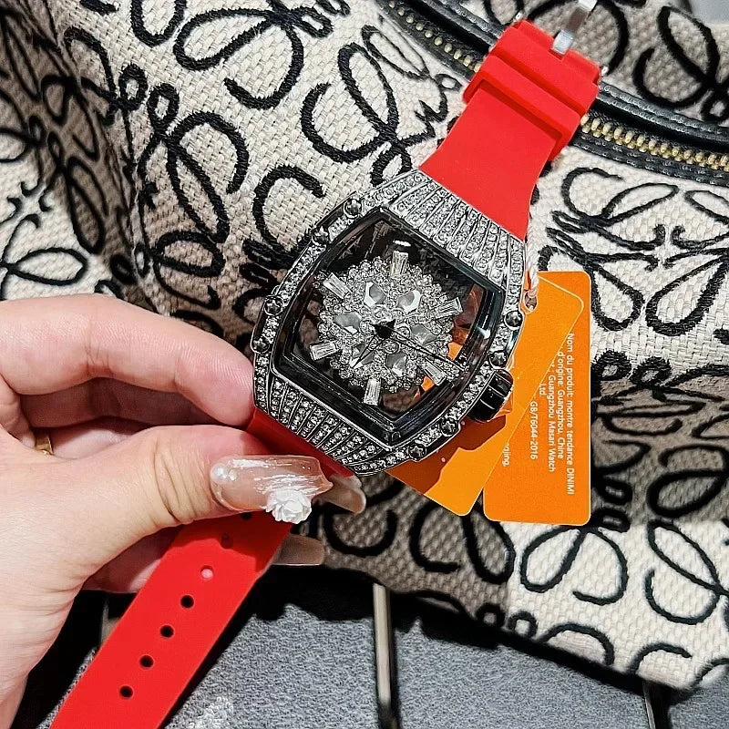 Orologio da donna di marca di lusso con fiocco di neve, strass, quadrante rotante con diamanti per orologio sportivo al quarzo da donna con cinturino in silicone