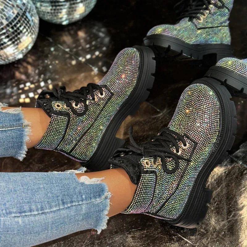 Stivaletti retrò Autunno Inverno Nuove scarpe da donna con plateau e punta tonda con lacci e strass