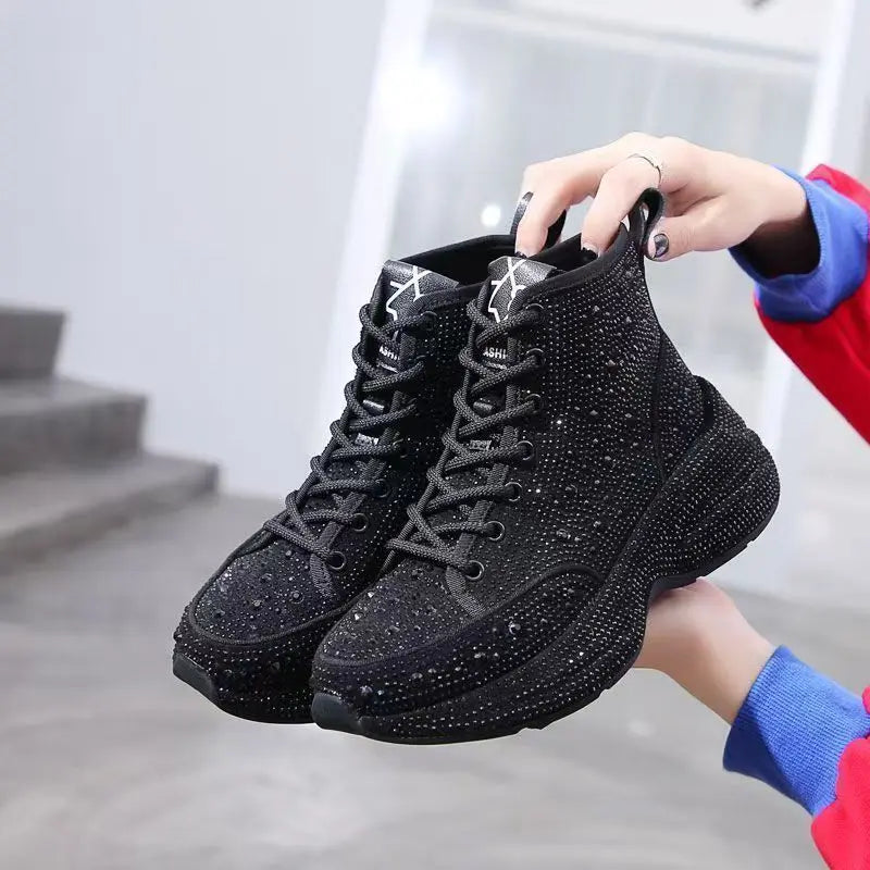 Stivali da donna con strass di lusso di marca originale Primavera High Top Blingbling Platform Sneakers Stivali da moto di moda Scarpe da papà