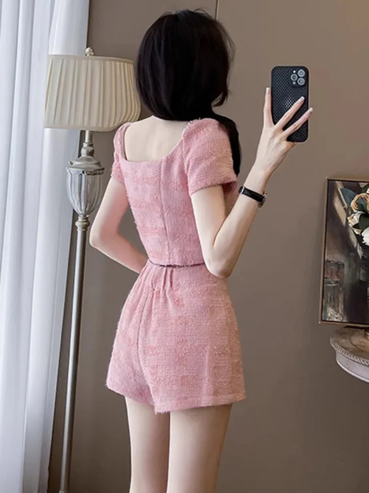 Camicia corta da donna con colletto quadrato in tweed grossolano stile street Pantaloncini slim coreani a vita alta Estate dolce rosa alla moda Due pezzi