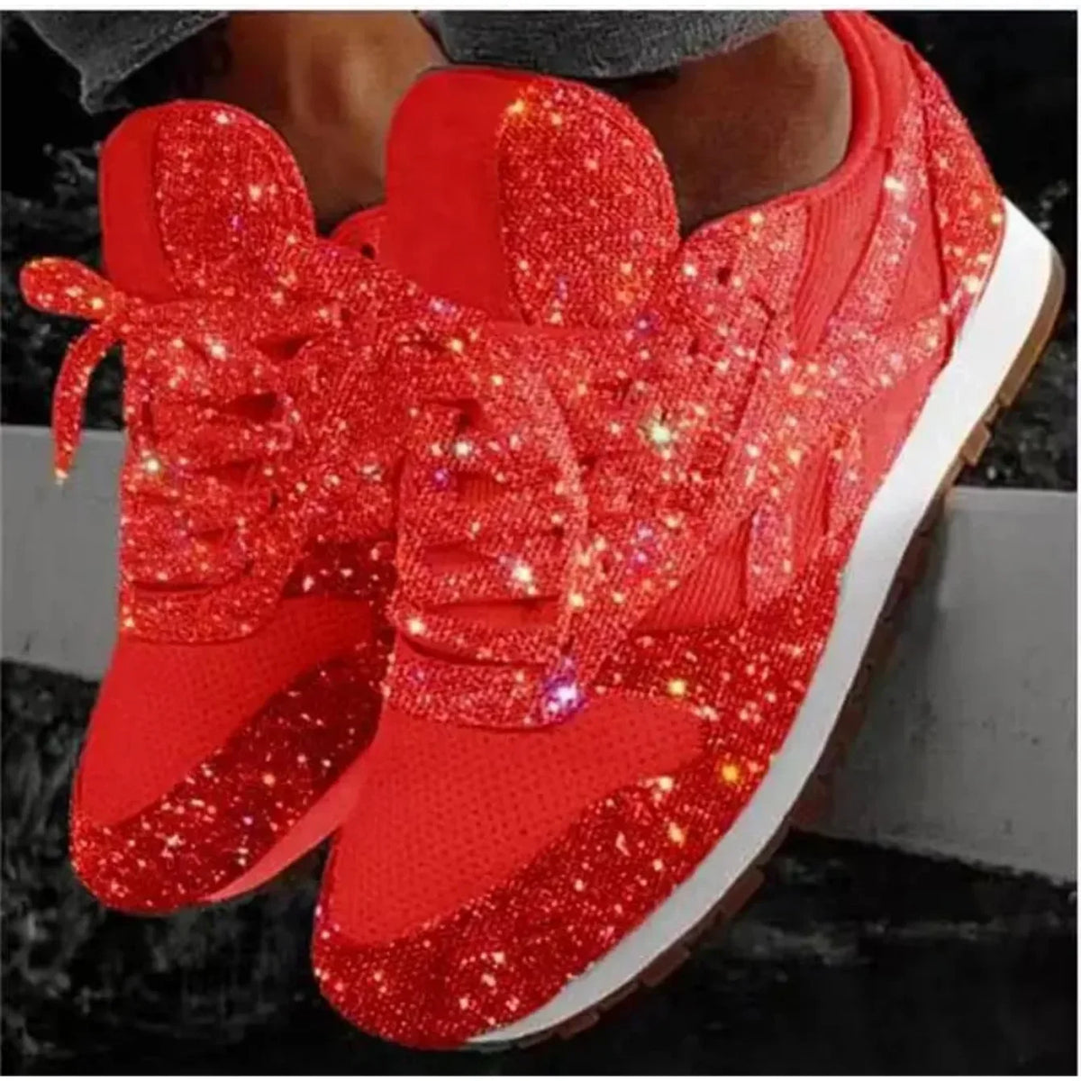 2025 nuove scarpe da ginnastica piatte da donna scarpe vulcanizzate Bling casual da donna scarpe da donna all'aperto con plateau in rete con lacci taglie forti