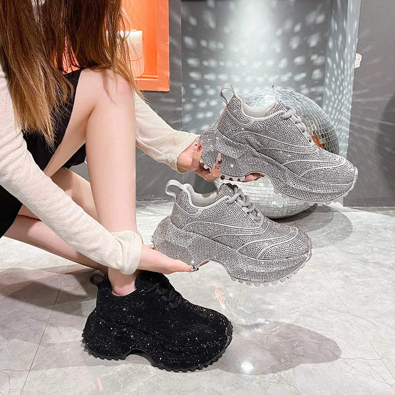 Nuove Scarpe Sportive Casual da Donna con Suola Spessa e Decorazioni in Diamanti, Design Elegante e alla Moda