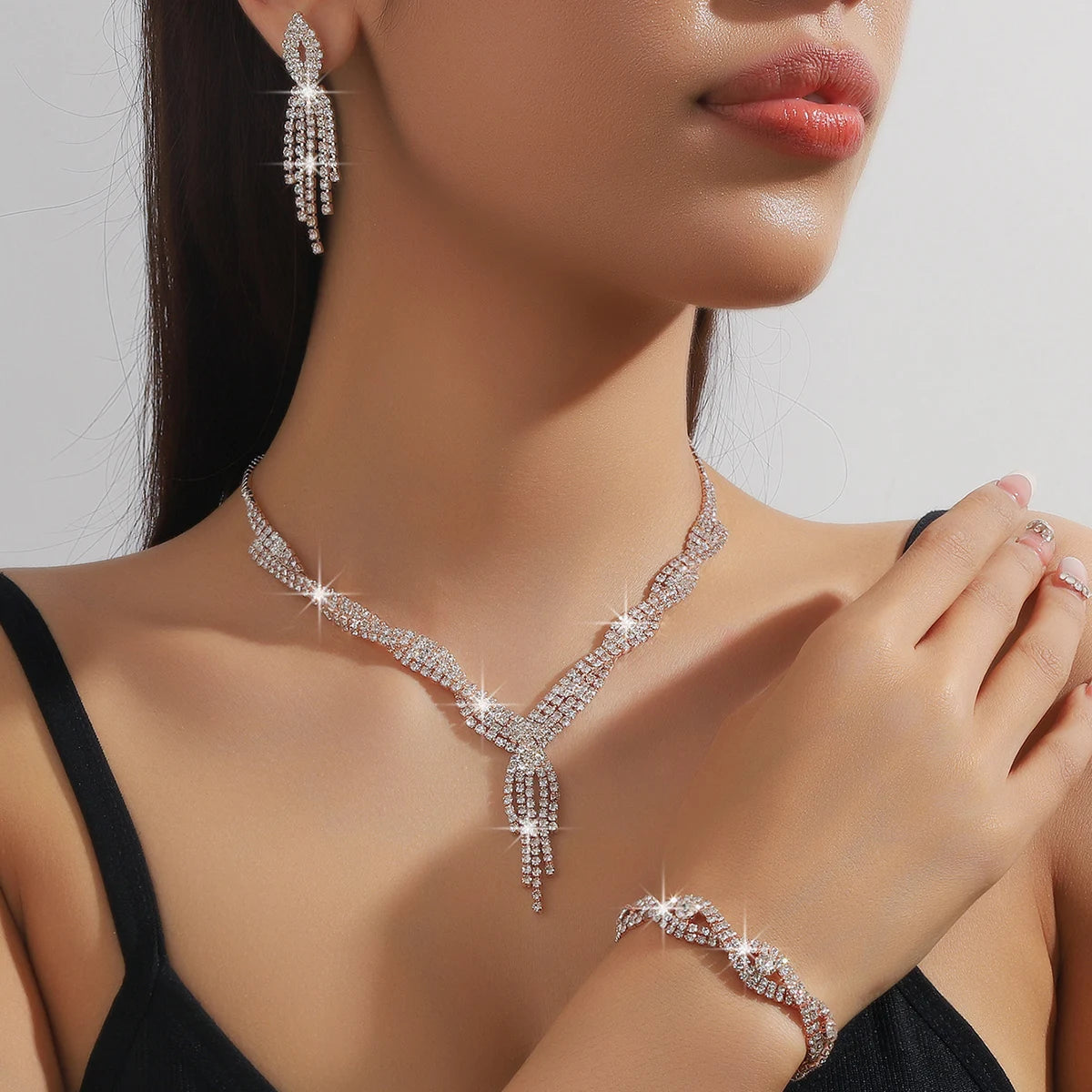 4 pezzi moda donna rame artiglio catena cava nappa collana orecchini braccialetto set di gioielli banchetto di nozze festa festival regalo