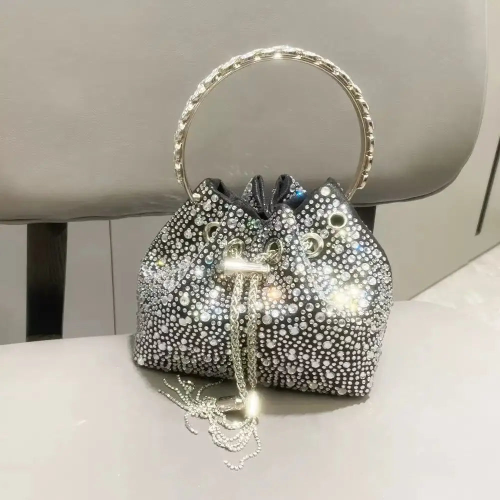 Borsa da donna di design di lusso Borsa con pochette con diamanti lucidi glitterati Borsa per banchetti per feste di nozze Borsa da sera con strass di cristallo