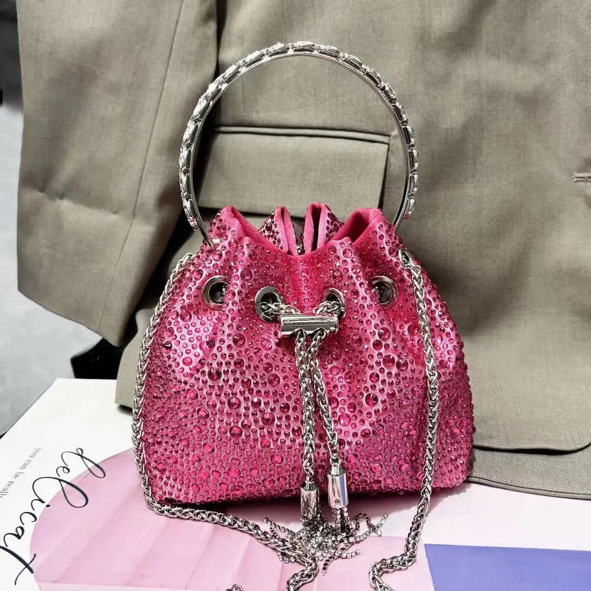 Borsa da donna di design di lusso Borsa con pochette con diamanti lucidi glitterati Borsa per banchetti per feste di nozze Borsa da sera con strass di cristallo