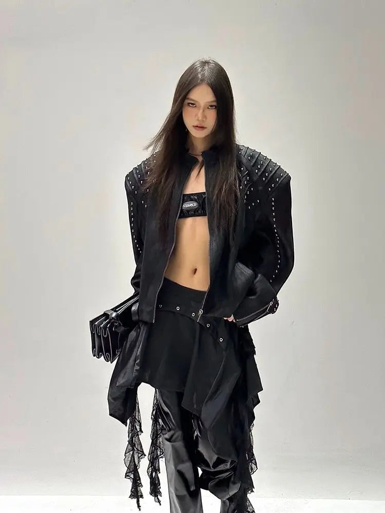 Giacca imbottita con spalle europee Spice Girls da donna Guochao Industria pesante Rivetto in metallo Colletto rialzato Abbigliamento da moto da uomo