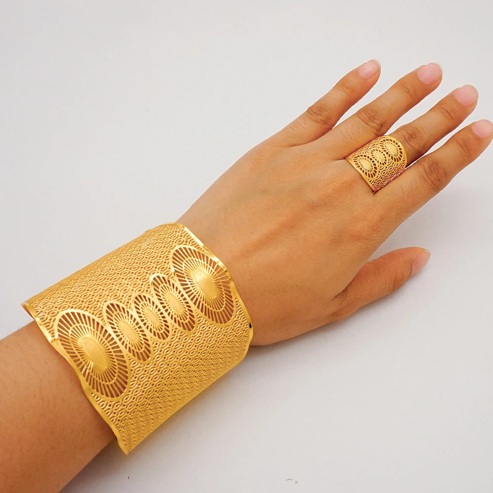 Bracciale color oro Dubai con anello per donna Bracciale con polsino a catena con ciondoli Bracciale indiano Arabo Francia Regali di gioielli da sposa