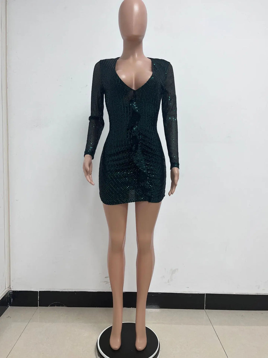 Abito V-link Abiti 2025 Donna Ruffles Maniche lunghe Pieghettato Tinta unita Paillettes Temperamento Sexy Elegante Tinta unita