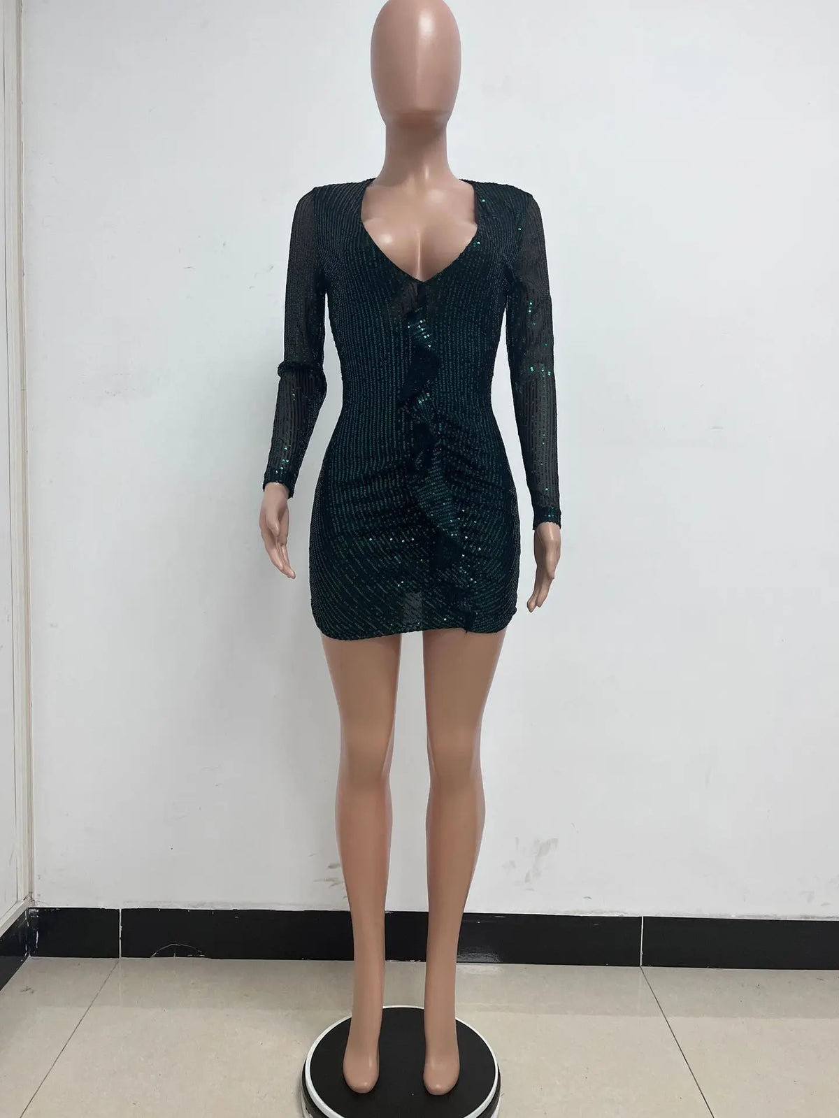 Abito V-link Abiti 2025 Donna Ruffles Maniche lunghe Pieghettato Tinta unita Paillettes Temperamento Sexy Elegante Tinta unita
