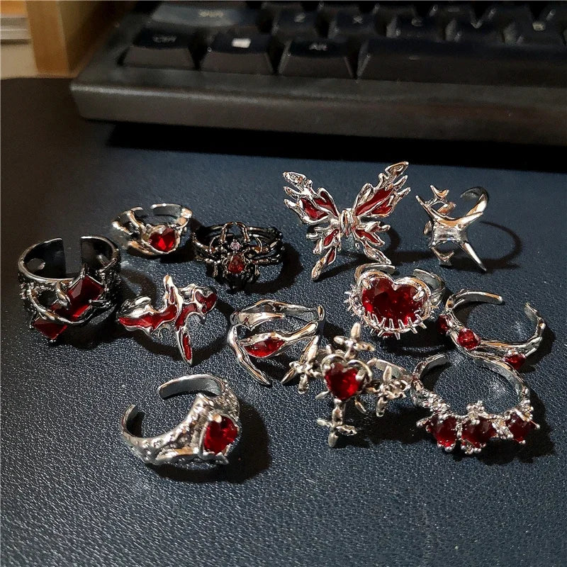 Anillos ajustables estéticos de corazón de cristal rojo irregular de apertura nueva para mujer, anillo gótico de araña animal, joyería creativa