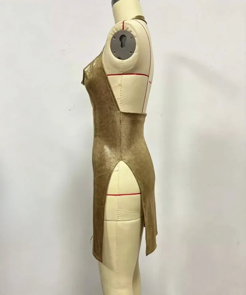 Abito Mini Sexy e alla Moda con Scollo a V, Paillettes Metalliche, Colletto Drappeggiato e Schiena Scoperta per Feste e Balli