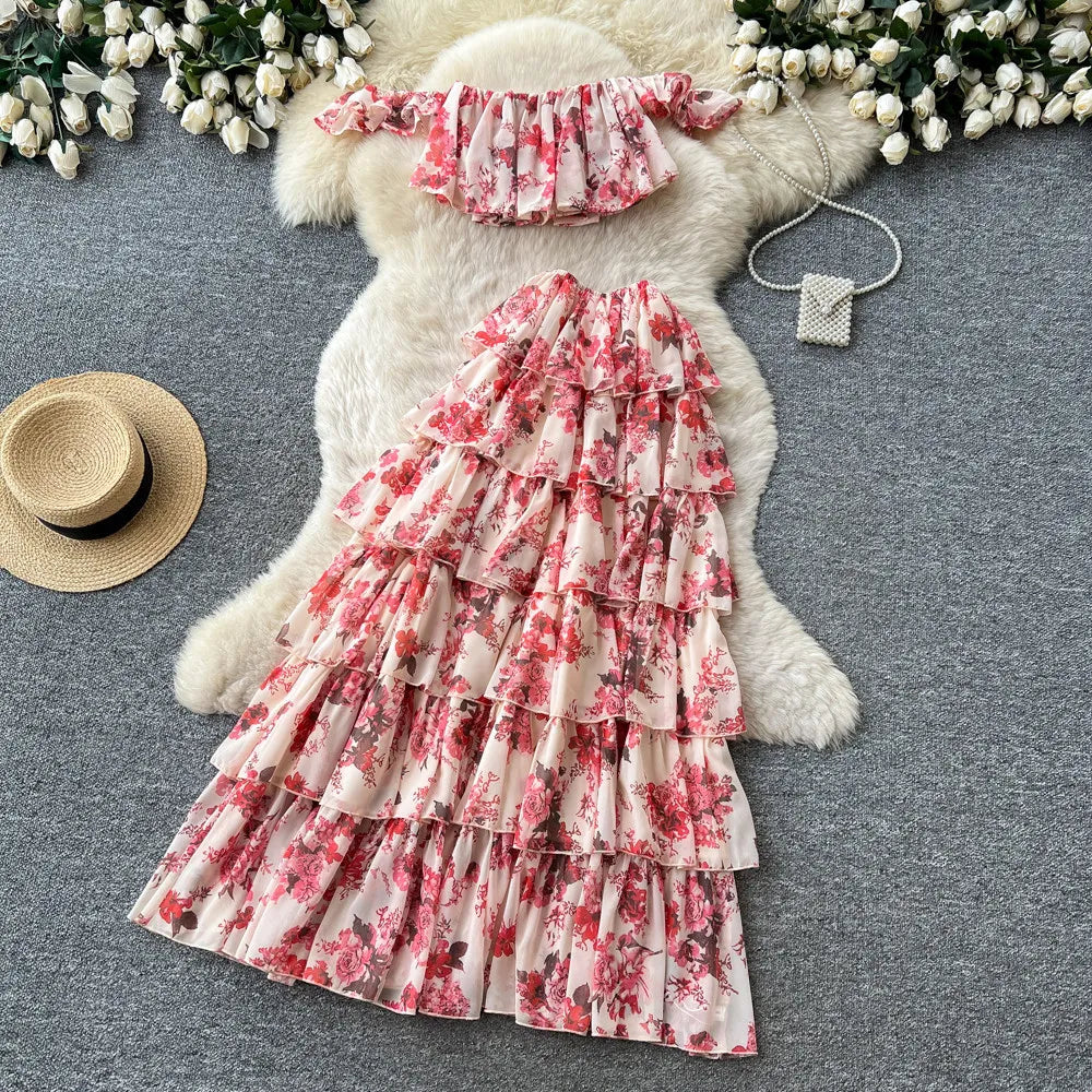 Completo due pezzi da donna: Top stampato floreale con spalle scoperte e gonna lunga a vita alta a trapezio, stile Y2K streetwear elegante e slim fit