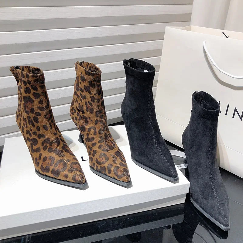 Stivaletti Animalier con Tacco Alto