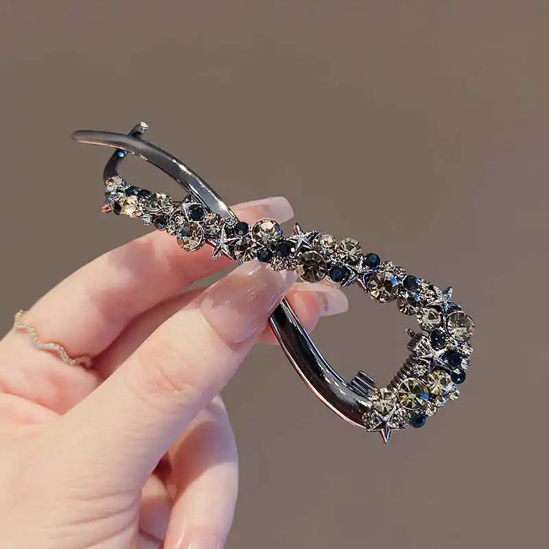 Claw Clip Elegante con Strass Effetto Banana