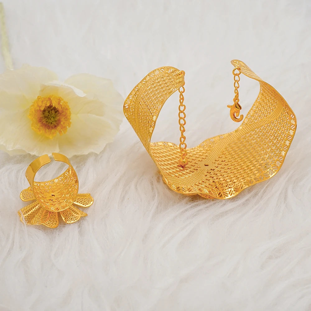Bracciale color oro Dubai con anello per donna Bracciale con polsino a catena con ciondoli Bracciale indiano Arabo Francia Regali di gioielli da sposa