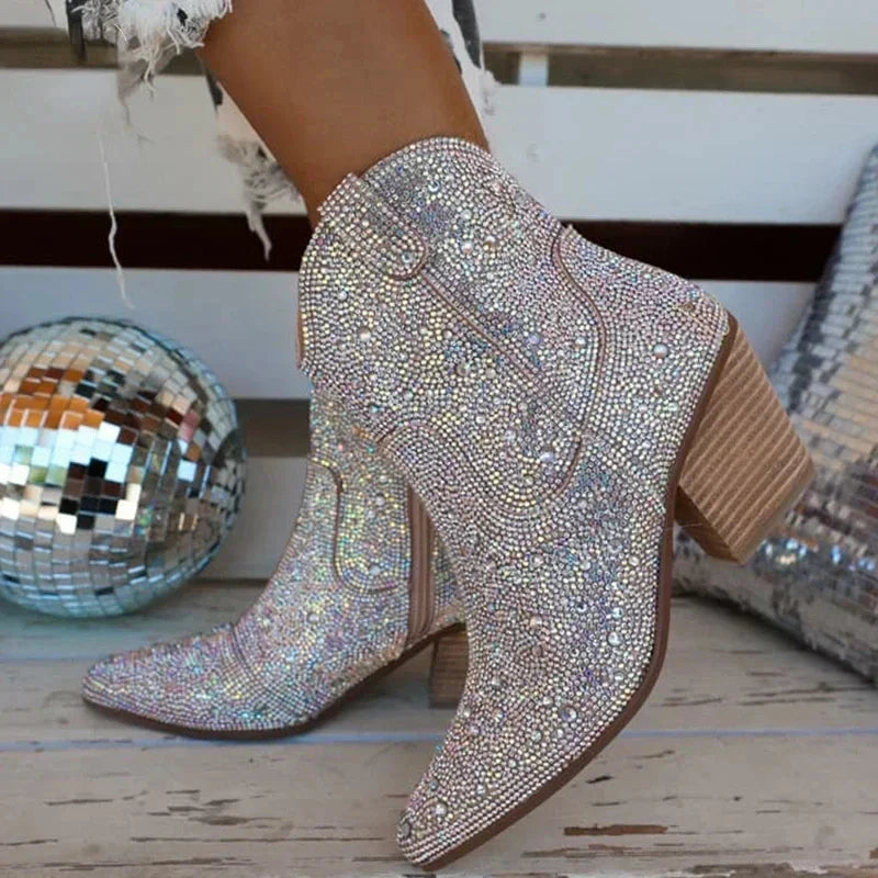 Stivali da cowboy occidentali Moda Donna Stivaletti Glitter Bling Tendenza lucida Tacchi alti Scarpe sexy di alta qualità Botas De Mujer 2024