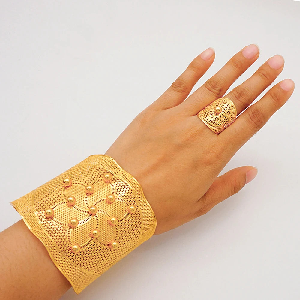 Bracciale color oro Dubai con anello per donna Bracciale con polsino a catena con ciondoli Bracciale indiano Arabo Francia Regali di gioielli da sposa