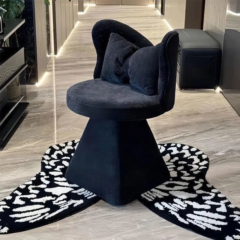 Light luxury dressing stool Simple makeup stool Internet celebrity master bedroom dressing chair Butterfly chair Back chair Rota