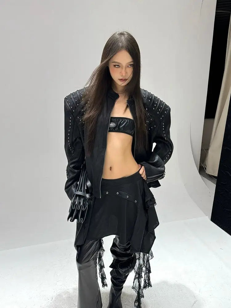 Giacca imbottita con spalle europee Spice Girls da donna Guochao Industria pesante Rivetto in metallo Colletto rialzato Abbigliamento da moto da uomo