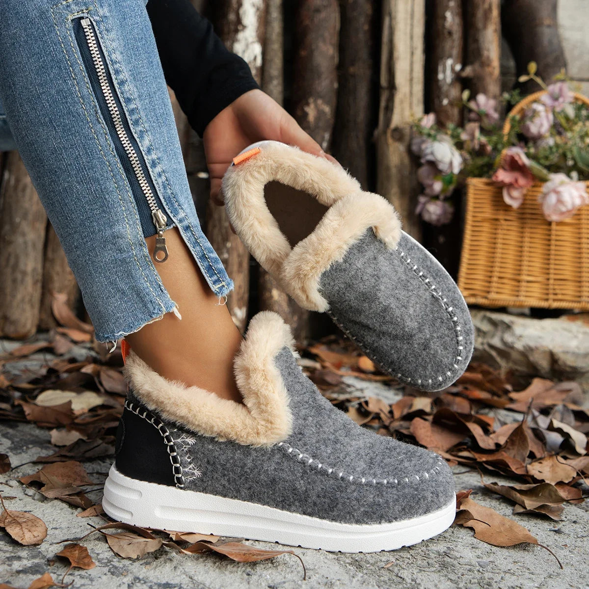 Appartamenti invernali Donna Stivaletti da neve Scarpe corte in cotone felpato Designer invernale Scarpe casual calde 2024 Tendenza Walking Zapatos Ladies