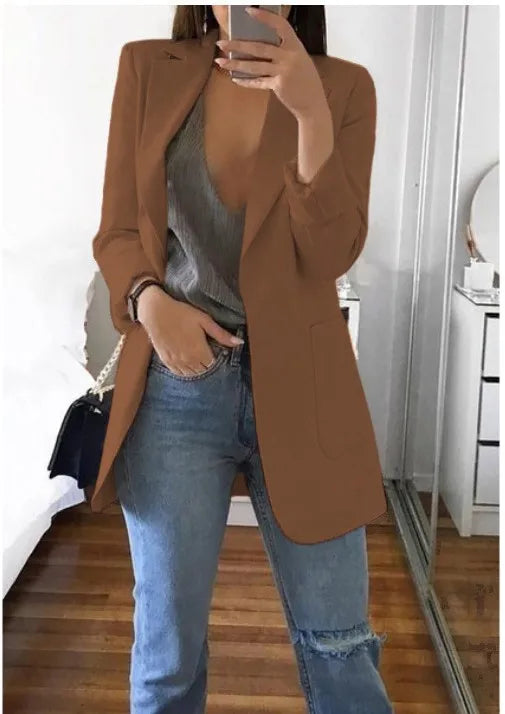 Blazer da Donna 2026 Nuovi Modelli a Maniche Lunghe Bianco Nero, Giacca Slim con Colletto a Risvolto, Blazer Femminile Q5596