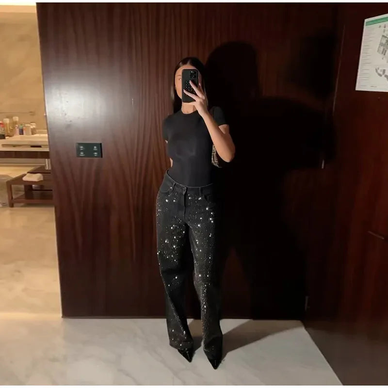 Pantaloni da donna in denim con diamanti chic Tasche a vita media con glitter alla moda Jeans femminili 2025 Pantaloni lunghi da donna di High Street primavera estate