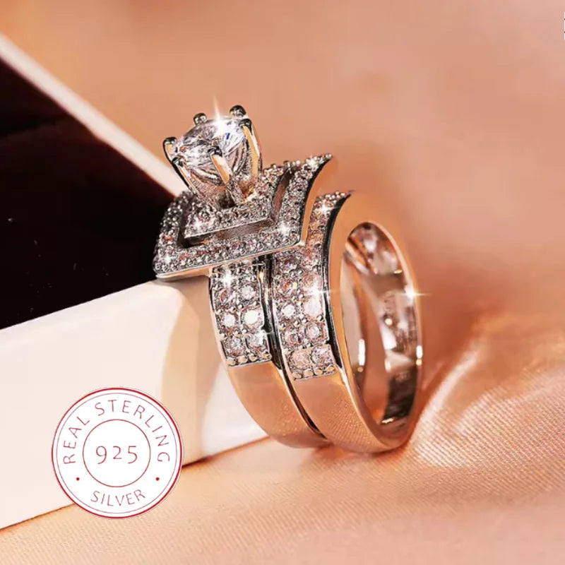 Anello da Donna Lussuoso in Argento 925 Placcato Rodio con Doppia Zirconia - Anello per Matrimonio, Sposa, Proposta - Regalo di Anniversario