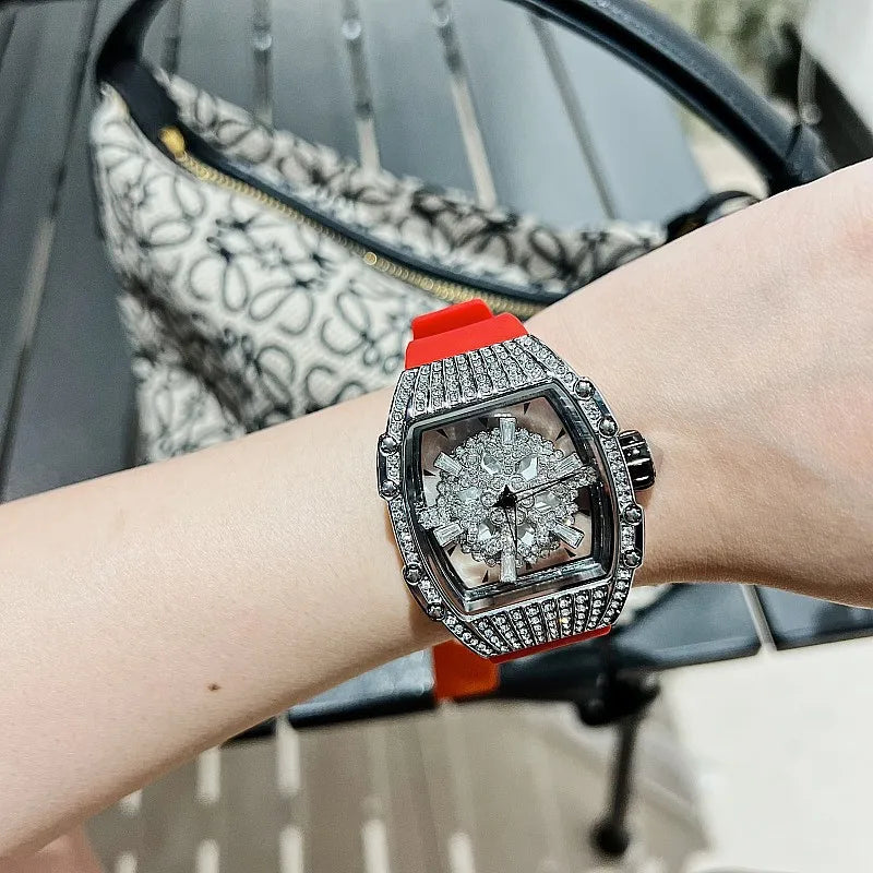 Orologio da donna di marca di lusso con fiocco di neve, strass, quadrante rotante con diamanti per orologio sportivo al quarzo da donna con cinturino in silicone