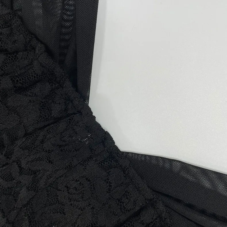 Abito lungo elegante da sera per damigella d'onore, sexy e alla moda, con scollo asimmetrico a spalla scoperta, in rete e con dettaglio avvolgente sui glutei.