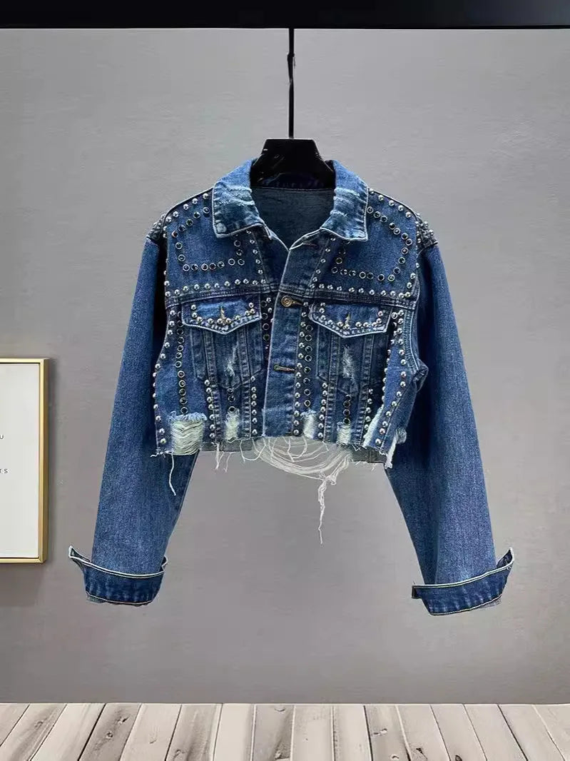 Nuovo Arrivo 2026 SA: Giacca in Denim da Donna, con Rivetti e Strass Incastonati, Effetto Vissuto e Strappato, Stile Streetwear Trendy