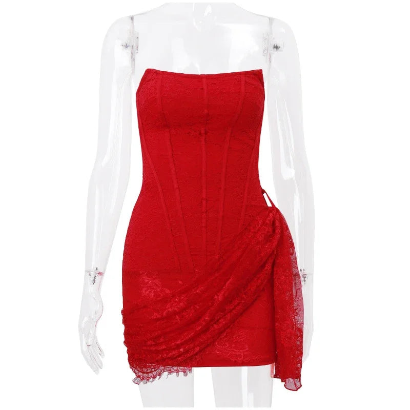 Nuovo abito sexy senza spalline in pizzo bianco per le donne 2024 abiti eleganti abito da sera aderente mini abiti estivi abiti sottili