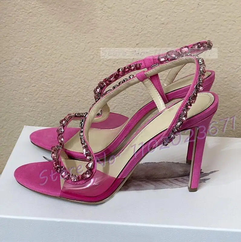 Sandali con cinturino incrociato in cristallo rosso Sandali da donna con motivo serpente Slingback Tacchi alti Scarpe dorate Sandali eleganti scintillanti da festa casual da donna
