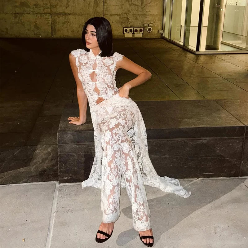 Sexy Hollow Out Women See-through Lace Up Party Dress femminile maniche svasate petto avvolto abiti 2024 Summer Lady Seaside Gowns