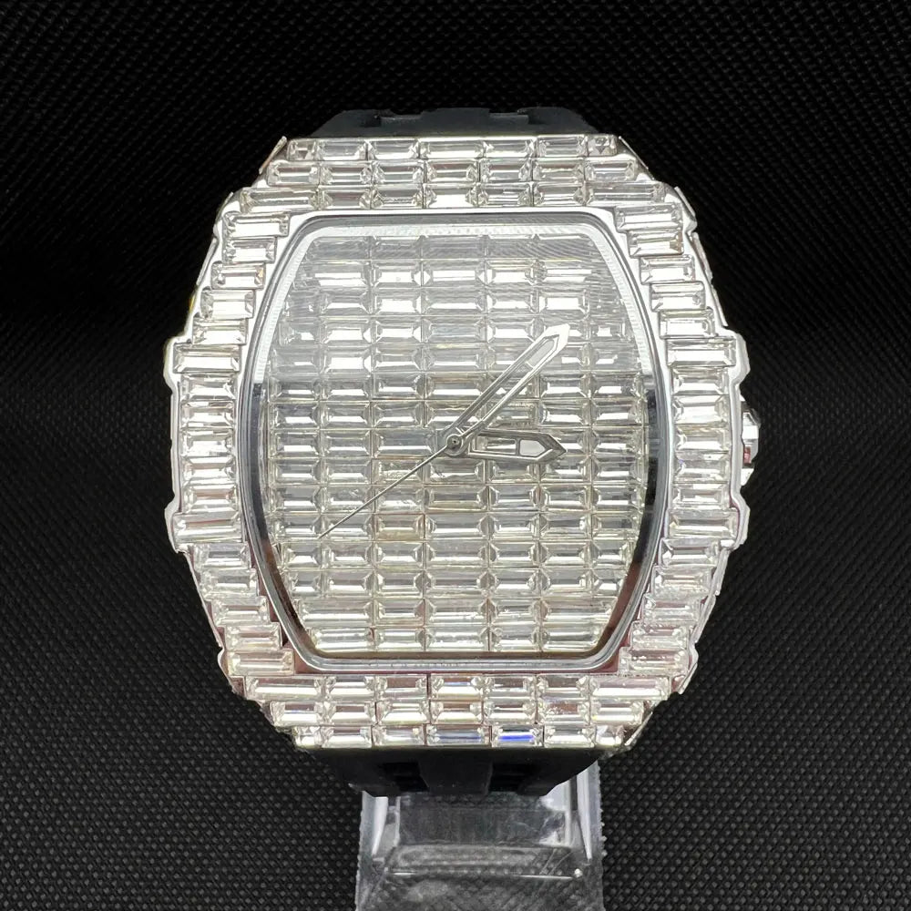 Orologio da uomo di marca di lusso Orologio tonneau unico di moda Orologio da polso con cinturino in caucciù impermeabile con quadrante blingbling con diamanti Regalo di vendita calda