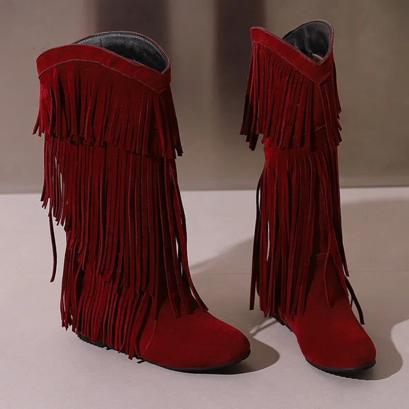 Ochanmeb stivali con frange Western rosso vino per donna stivali con tacco rialzato giallo nappe nere senza Zip scarpe da donna calde e larghe al polpaccio