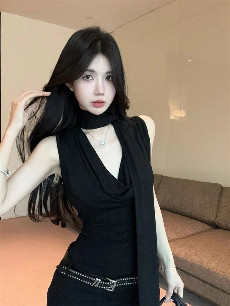 Mini abito estivo sexy nero in stile americano da donna, abito aderente senza maniche con scollo a fascia e vita alta, alla moda, sportivo e retrò