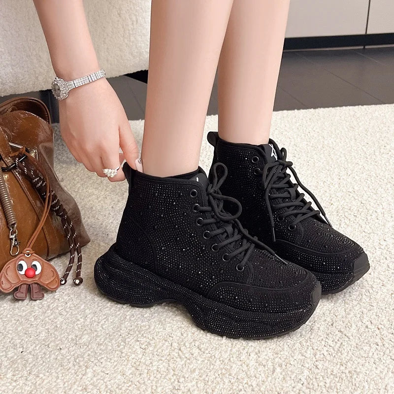 Stivali da donna con strass di lusso di marca originale Primavera High Top Blingbling Platform Sneakers Stivali da moto di moda Scarpe da papà