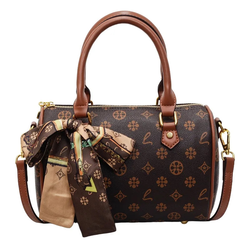 Borsa a Spalla Stile Boston 2026 Nuova Collezione Donna, Stampa Sensuale, Versatile, Borsa a Tracolla Singola a Cuscino, Design in Piccole Serie, Borsa a Mano