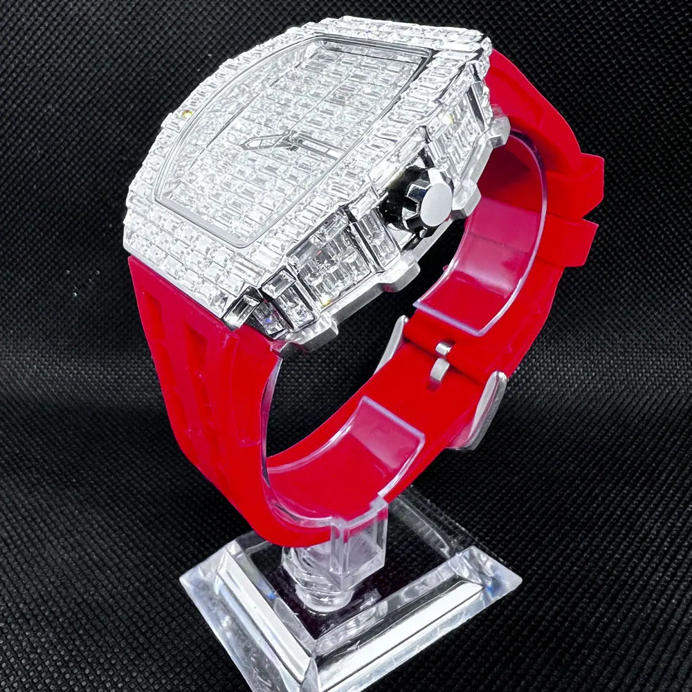 Orologio da uomo di marca di lusso Orologio tonneau unico di moda Orologio da polso con cinturino in caucciù impermeabile con quadrante blingbling con diamanti Regalo di vendita calda