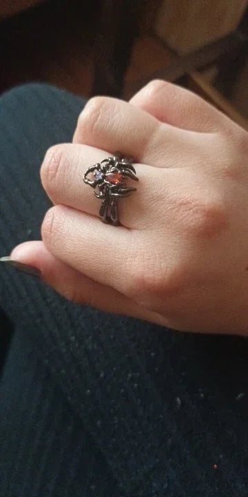 Anillos ajustables estéticos de corazón de cristal rojo irregular de apertura nueva para mujer, anillo gótico de araña animal, joyería creativa